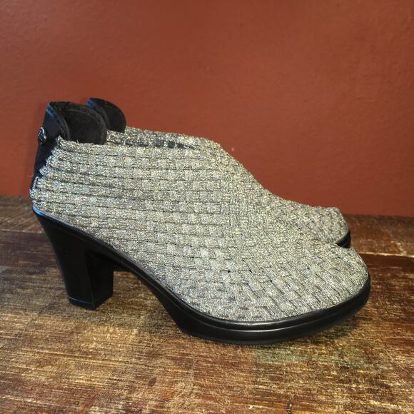 Bernie Mev Chesca Pump Shootie Womens 37 6-6.5 Silver Black Metallic Futuristic - Picture 2 of 11